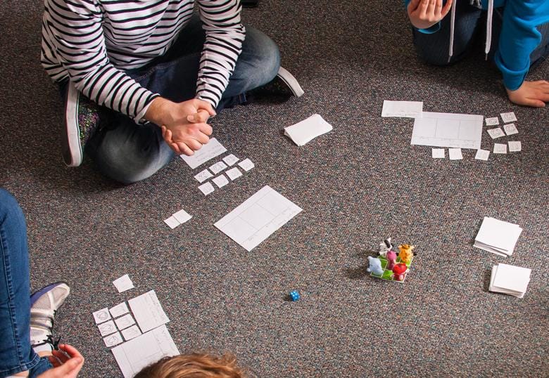 New media and biochemistry students collaborate on game creation