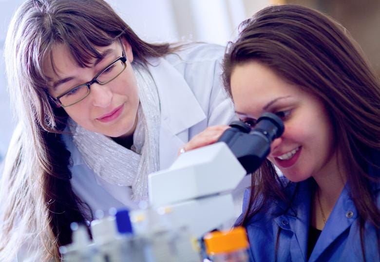 U of L researchers combine to earn $1.8 million in NSERC funding