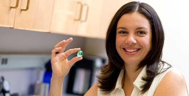 5 Questions with Dr. Claudia Gonzalez