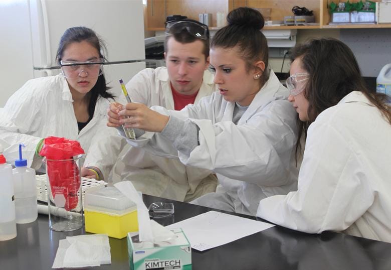 High school students to participate in fourth annual Let’s DO Science Day