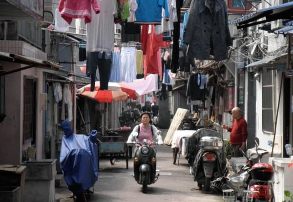 Field study illuminates modern-day China for U of L students