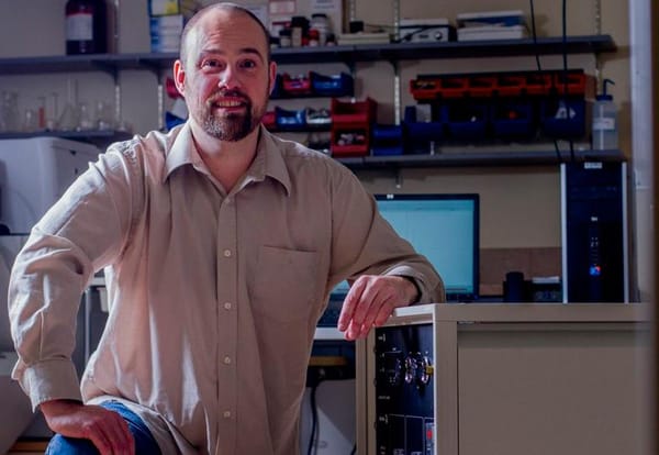 Efficient and cleaner oil production could result from Hazendonk, U of L research