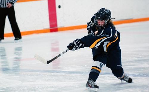 Horns women's hockey hosts National Female Hockey Challenge