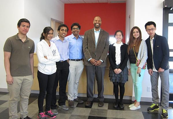 Mitacs Globalink students gain research experience while sampling local culture