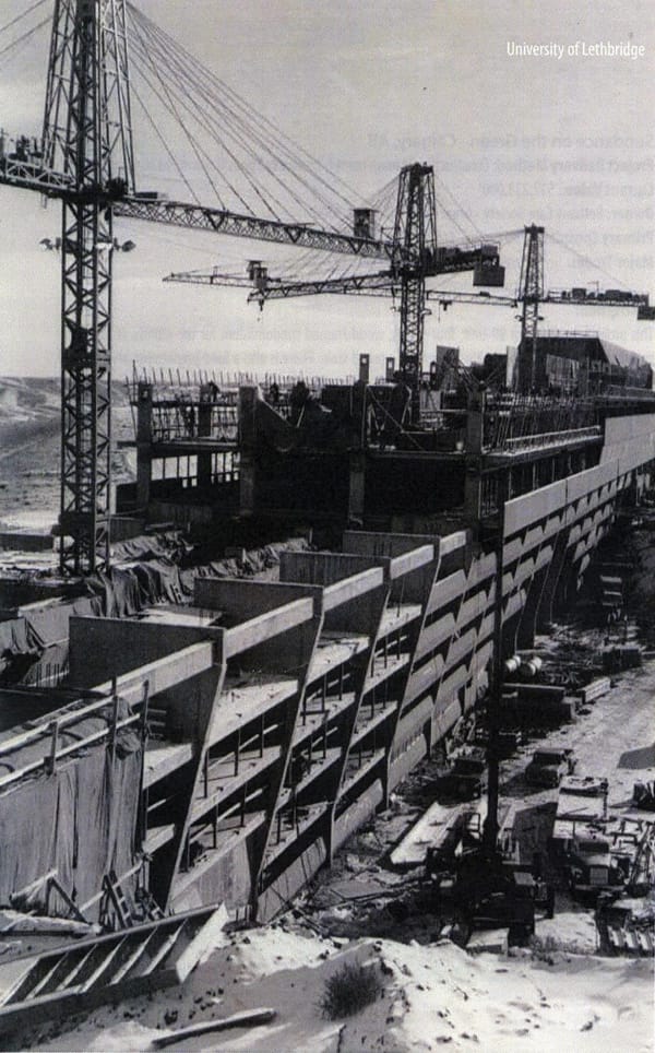 Long-time supporter continues commitment to University